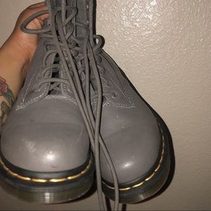 GRAY DOC MARTENS SIZE 6 WOMEN US MESSAGE ME BEFORE